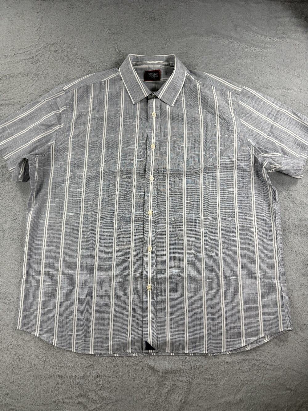 UNTUCKit Mens Extra Large Gray White Stripe Relaxed Fit Short Sleeve Shirt
